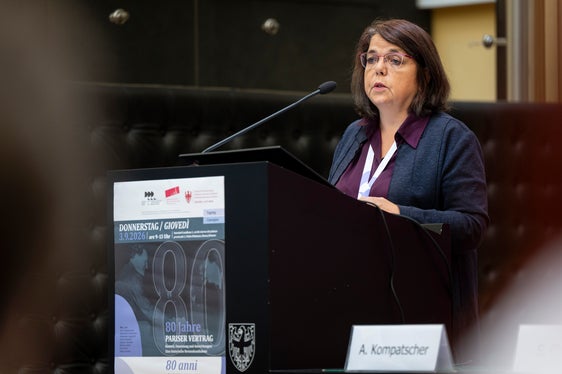 Die Tagung fand unter der Koordination und Moderation von Siglinde Clementi, Historikerin am Zentrum für Regionalgeschichte, statt. (Foto: LPA/Fabio Brucculeri)