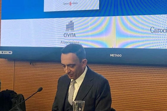 Il direttore del Dipartimento cultura italiana, ambiente e energia Antonio Lampis, il 15 novembre, nella prestigiosa sede dell'associazione Civita in piazza Venezia a Roma (Foto: ASP/Dipartimento cultura italiana, ambiente e energia)