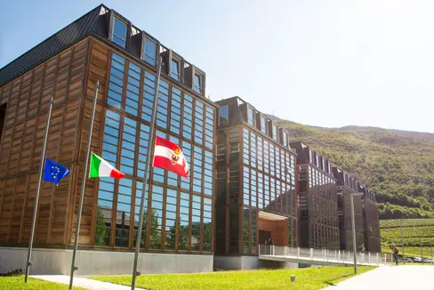 È stato firmato questa mattina (25 settembre) presso la Fondazione Edmund Mach di San Michele all'Adige dai presidenti delle Province di Bolzano e di Trento e dal ministro dell'economia e delle finanze, Giancarlo Giorgetti, un importante accordo in materia di finanza pubblica (Foto: ASP/Fabio Brucculeri)