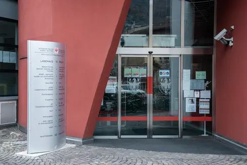 L'Amministrazione provinciale sta cercando due ispettori del lavoro. I posti saranno assegnati tramite concorso. La scadenza per la presentazione delle domande è il 31 agosto (Foto: ASP)