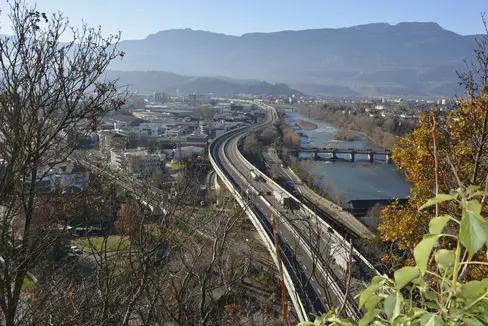 Brennerautobahn in Bozen (Foto: LPA)