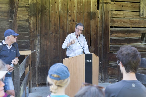 L'esperto di clima Michael Staudinger ha fornito un contributo alle discussioni. (Foto: Land Tirol/Sedlak)