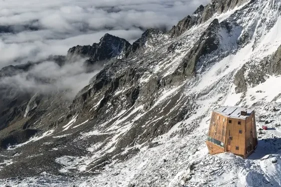 La Provincia ha stanziato 10 milioni di euro per la straordinaria ristrutturazione e manutenzione dei rifugi CAI e AVS.
(Foto: USP)