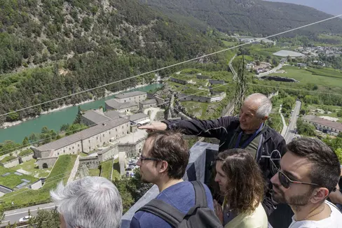 Museen (wie das Landesmuseum in der Festung Franzensfeste) als wichtige Lernorte wahrnehmen, die Wissen auf angenehme, spannende und informelle Art und Weise und in verschiedenen Formen vermitteln und zugänglich machen – darum geht es laut Museumslandesrat Philipp Achammer, nicht nur am Internationalen Museumstag. (Foto: LPA/Tiberio Sorvillo)