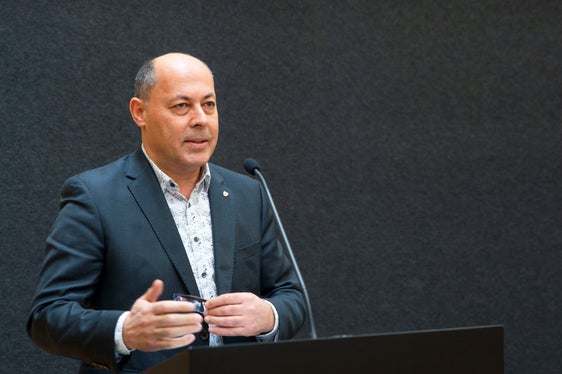 Tutte le dipendenti e i dipendenti contribuiscono a garantire le sfide future dell'amministratore provinciale, ha ribadito il direttore della ripartizione Personale, Albrecht Matzneller (Foto: ASP/Fabio Brucculeri)