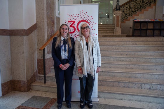 Sie stehen dem Beirat in den kommenden Jahren vor: Präsidentin Ulrike Oberhammer (links) und Vizepräsidentin Nadia Mazzardis (rechts). (Foto: LPA/Greta Stuefer)
