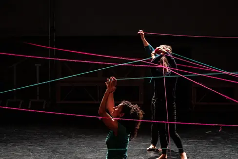 Le Province di Trento e Bolzano, sulla base di un accordo di programma interregionale triennale, intendono individuare un Centro di residenza su base territoriale regionale da realizzare nel triennio 2025-2027 per la presentazione di progetti di residenze artistiche di spettacolo dal vivo. (Foto: USP)