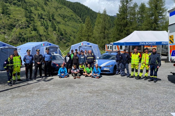 Gruppenbild im Jugendcamp des Zivilschutzes in Sulden (Foto: LPA/Zivilschutz im Weißen Kreuz)