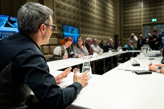 il presidente della Provincia Arno Kompatscher ha sottolineato la buona collaborazione in seno alla Giunta provinciale e ha ribadito i temi centrali: sostenibilità, giustizia sociale e Autonomia. (Foto: USP/Fabio Brucculeri)