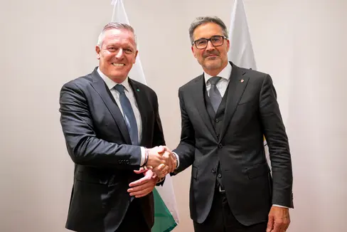 Il 27 ottobre il governatore della Stiria Mario Kunasek e il presidente Arno Kompatscher si sono incontrati a Bolzano per uno scambio di opinioni sulla situazione della Stiria e dell'Alto Adige. (Foto: USP/Fabio Brucculeri)