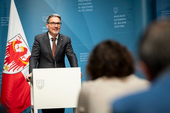 Die Neuregelung schafft laut Landeshauptmann Arno Kompatscher eine Vereinfachung, besonders für Vormerkungen zu Wochenbeginn. Die Absage ist künftig auch über das Wochenende möglich. (Foto: LPA/Fabio Brucculeri)