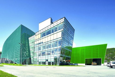 Das Land wird der Gemeinde Bozen 8,5 Millionen Euro aus den Erträgen der Müllverwertungsanlage Bozen für die Modernisierung des Krematoriums zur Verfügung stellen. (Foto: Alperia)