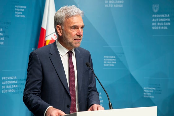 Landesrat Arnold Schuler: Wir brauchen einen gesunden Wald, um bis 2040 die Klimaneutralität erreichen zu können. (Foto: LPA/Fabio Brucculeri)