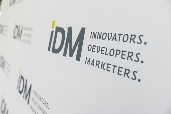 Land und Handelskammer haben in der Eigentümerversammlung den IDM-Haushaltvoranschlag 2024 im Rahmen der finanziellen Verfügbarkeit des Landes genehmigt. (Foto: IDM)