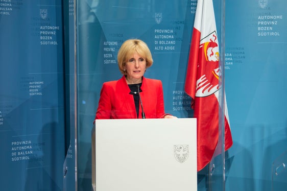 Der Landesseniorenbeirat soll im Frühjahr 2023 seine Tätigkeit aufnehmen, um - wie Landesrätin Deeg betont - zu einem wichtigen Ansprechpartner der älteren Generation und ihrer Interessensvertretungen zu werden. (Archiffoto: LPA/Fabio Brucculeri)