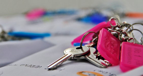 150 Kleinwohnungen des Wohnbauinstitutes werden Mitarbeitenden des Sanitätsbetriebes zur Verfügung gestellt. (Foto: LPA/Hannes Wisthaler)