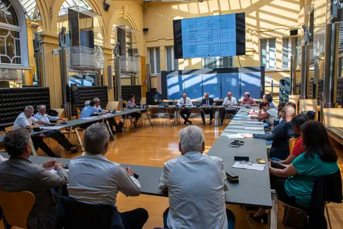 Le Comunità comprensoriali ed i Comuni hanno discusso la chiave ideale della co-determinazione nell'assemblea generale di Egato con la delegazione della Provincia (Foto: ASP/Fabio Brucculeri)