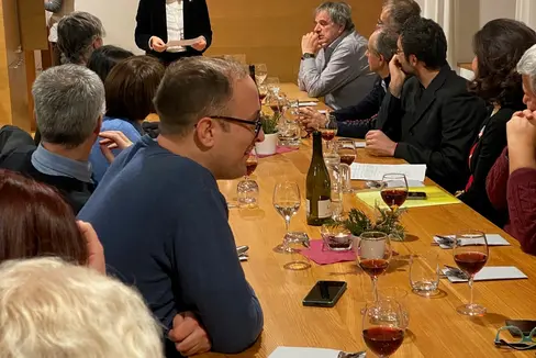 Europalandesrätin Magdalena Amhof im Rahmen ihrer Grußworte beim Begleitausschuss des Interreg-Programms Italien-Schweiz im Kloster Marienberg. (Foto: LPA/Abteilung Europa)