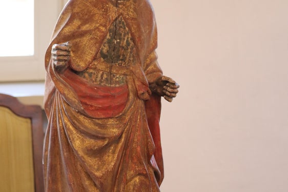 Kulturgut bei der Pressekonferenz Kulturgüterschutz: Darstellung der heiligen Margarethe (mit einem kopflosen Drachen) unbekannter Herkunft und unbekannten Datums (Foto: LPA/Maja Clara)