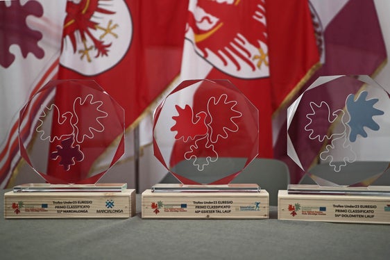 In occasione di Dolomitenlauf, GF Val Casies e Marcialonga, l'Euregio Tirolo-Alto Adige-Trentino mette in palio il Trofeo Euregio Under 23. (Foto: Newspower)