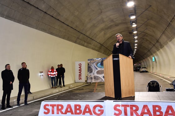 Il presidente Kompatscher: Un grande progetto infrastrutturale auspicato e pianificato per anni. (Foto:ASP/Angelika Schrott)