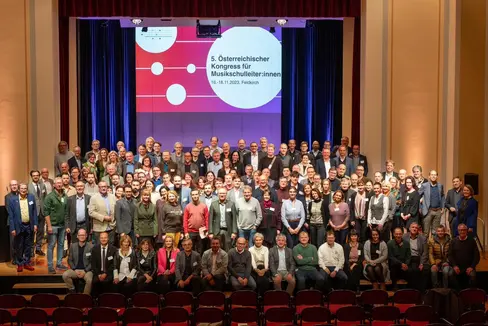 Mit den neun österreichischen Bundesländer hat auch Südtirol am Kongress aller Musikschulleiterinnen und -leiter Österreichs in Feldkirch teilgenommen. Thema war die Musikschule im Wandel. (Foto: Komu)