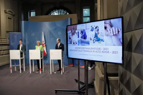 È stato presentato oggi il secondo studio sulle famiglie altoatesine (Foto: ASP/Greta Stuefer)