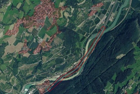 Längs der Südspur der Brennerautobahn, im Abschnitt zwischen Schrambach und Villnöss, soll eine Lärmschutzwand von 1,6 Kilometern Länge entstehen. (Foto: LPA)