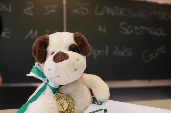 Landeswettbewerb der Chemieolympiade: Maskottchen Fredi (Foto: LPA/Stefan Pilser)