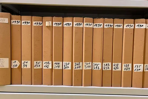 A partire dal 22 dicembre sono disponibili online le annualità dei fascicoli tavolari relative al periodo 1990-2001, con tutti i titoli, i provvedimenti e gli allegati depositati presso ciascun Ufficio del Libro fondiario. (Foto: USP)