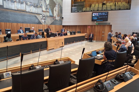 Der Südtiroler Landtag hat am 22. Juli den Nachtragshaushalt 2026 genehmigt. (Foto: LPA/Gnews)