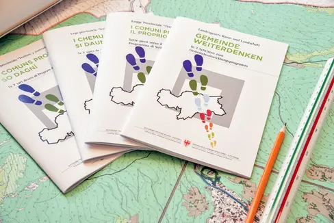 Als erste Südtiroler Gemeinde hat Ratschings die Schritte hin zum Gemeindeentwicklungsprogramm für Raum und Landschaft abgeschlossen. Die Landesregierung hat es heute genehmigt. (Foto: LPA/Peter Daldos)