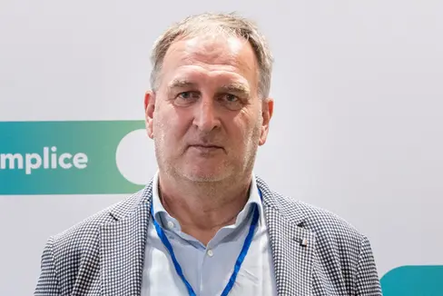 Josef Hofer steht der Landesabteilung Informationstechnik vor. (Foto: LPA/Marco Parisi)