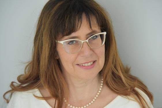 Landesmusikschuldirektorin Alexandra Pedrotti lobt die Leistungen der jungen Südtiroler Musikerinnen und Musiker. Die Qualität der Musikausbildung generell und im Besonderen im Bereich der Talentförderung sei in der Südtiroler Bildungslandschaft sehr hoch. (Foto: LPA)