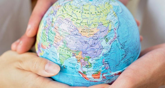 Land Südtirol unterstützt Projekte der Bewusstseinsbildung und des globalen Lernens, die in Südtirol umgesetzt werden. (Foto: LPA/Pexels. Das Foto darf nur in Zusammenhang mit dieser Pressemitteilung verwendet werden.)