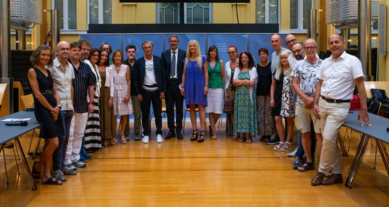 Foto di gruppo al termine della firma del primo accordo stralcio del contratto d'intercomparto (Foto: F. Brucculeri)