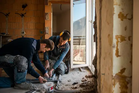 Die große Mehrheit, sprich 82,8 Prozent, der öffentlichen Verfahren wurden an Wirtschaftsteilnehmer mit Sitz in Südtirol vergeben. Dies geht aus dem Bericht der Agentur für öffentliche Verträge zum Jahr 2023 hervor. (Foto: LPA/Claudia Corrent)