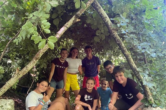 Euregio Summer Camp: circa 60 ragazzi e ragazze tra i 12 e i 15 anni hanno avuto la possibilità di trascorrere una settimana ricca di esperienze e nuovi incontri, in mezzo a boschi e prati, in un programma all'insegna del binomio fra natura e cultura (Foto: Euregio)