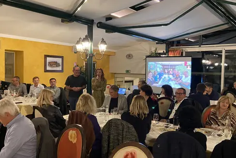 Die jüngst in den Ruhestand getretenen Führungskräfte im Bildungsbereich sind gestern (18. Oktober) in Brixen von Landesrat Philipp Achammer, Bildungsdirektor Gustav Tschenett und Landesschuldirektorin Sigrun Falkensteiner verabschiedet worden. (Foto: LPA/Martina Winkler)