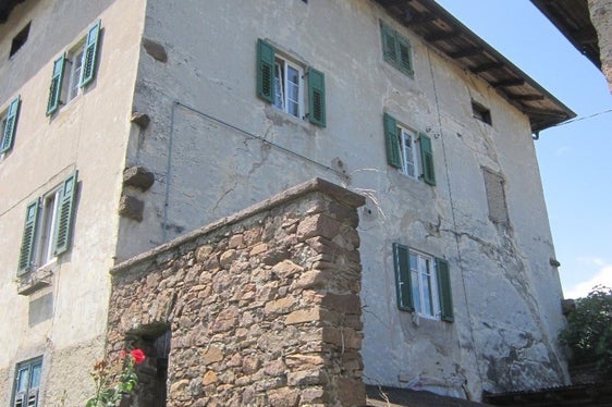 Das Gebäude ist als technisches Kulturgut ein Zeuge der Geschichte des Warentransports und der Floßschifffahrt auf der Etsch. (Foto: LPA/Landesdenkmalamt)