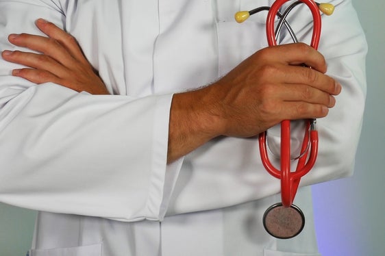 A febbraio vengono organizzati corsi intensivi di preparazione con successiva simulazione dell'esame di ammissione per le università austriache di medicina e odontoiatria. È possibile iscriversi a partire dal 2 gennaio 2023. Il numero di posti disponibile è limitato (Foto: Unsplash)