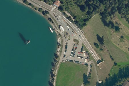 Graun im Vinschgau am Reschensee im Orthofoto (Quelle: Geobrowser Maps)