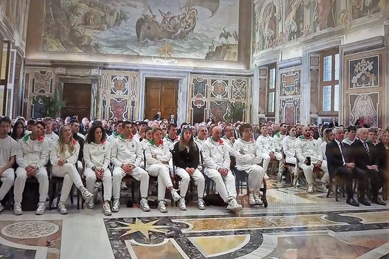 Il 9 aprile, nella Sala Clementina del Palazzo Apostolico, Papa Leone XIV ha ricevuto in udienza una rappresentanza di atlete e atleti olimpici e paralimpici dei Giochi Invernali Milano Cortina 2026. (Foto: USP)