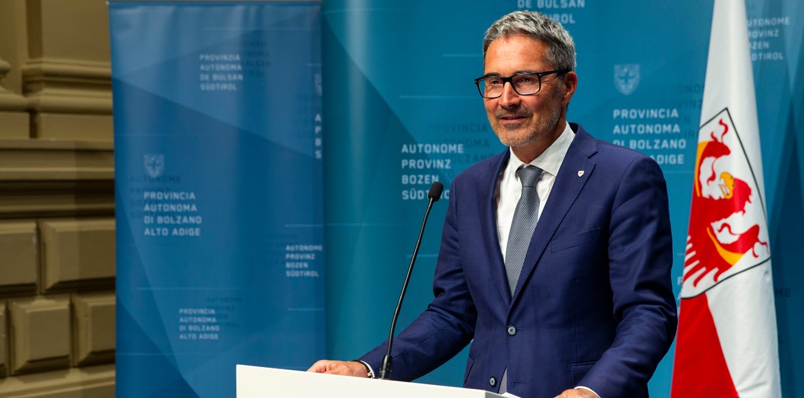 Auf Vorschlag von Landeshauptmann Arno Kompatscher hat die Landesregierung heute (22. August) den Gemeinden nahezu zwei Millionen Euro für die Abwicklung der Landtagswahl 2023 bereitgestellt. (Foto: LPA/Fabio Brucculeri)