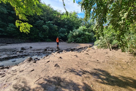 Lahnbach: Übermurungen unterhalb der Staatsstraße (Foto: LPA/Landesamt für Wildbach- und Lawinenverbauung West)