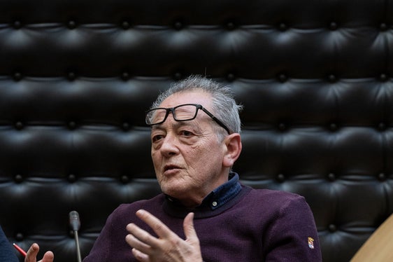 Guiseppe Pellela (UILM UIL SGK) vertrat beim Treffen die Anliegen der Beschäftigten der Stahlwerke. (Foto: LPA/Lucia Rose Buffa)