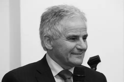 Engelbert Schaller fino al 2015 ha guidato la Ripartizione Personale. Ieri (2 dicembre) è scomparso all'età di 73 anni. (Foto: ASP/Johanna Wörndle)