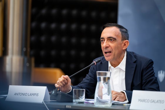 Il direttore di Dipartimento Antonio Lampis: La grande partecipazione dimostrata sottolinea quanto sia sentita questa necessità di lavorare insieme per il futuro, con il sostegno anche di partner di spessore nazionale”. (Foto: USP/Fabio Brucculeri)