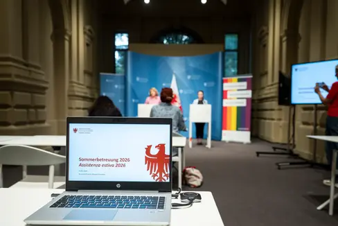 Über 700 Sommerbetreuungsprojekte starten in den nächsten Wochen, Zahlen dazu wurden am 16. Juni vorgestellt. (Foto: LPA/Fabio Brucculeri)