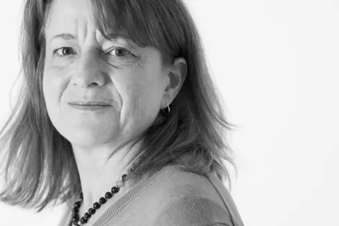 Beate Althammer, dell'Università Humboldt di Berlino, parlerà di vagabondi, povertà, accattonaggio e mobilità nell'era dell'industrializzazione, lunedì prossimo presso la Biblioteca provinciale Teßmann (Foto: Maurice Weiss, re:work Berlin)